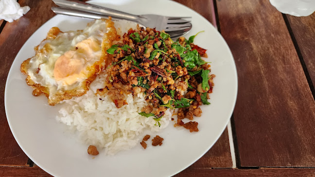 Q3WC+4HG Unnamed Road ตำบล ถนนขาด อำเภอเมืองนครปฐม นครปฐม 73000