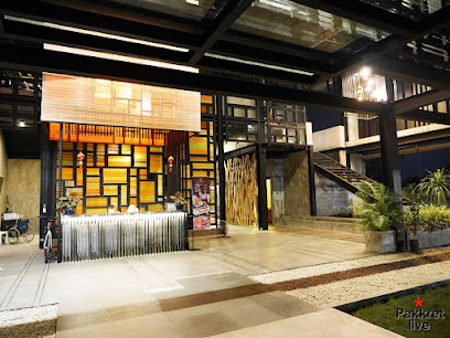 River Wine Restaurant&Karaoke