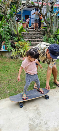 รื่นรมย์-Reun-Rom - การบริการอาหารและที่พัก