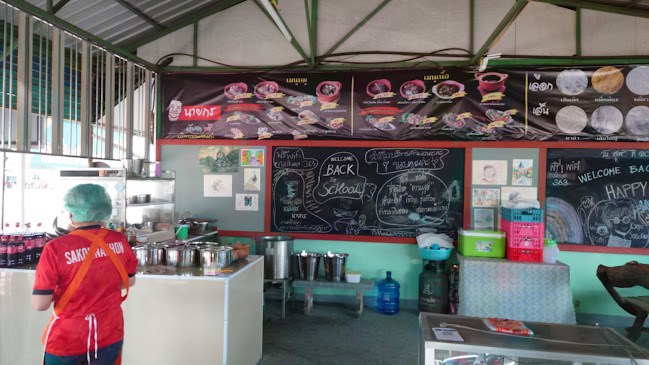 Opinii despre ก๋วยเตี๋ยวเรือหม้อดินนายกร în อำเภอ พังโคน - การบริการอาหารและที่พัก