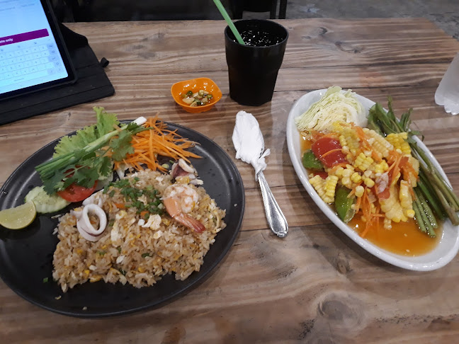 ครัว คุณยายแว่น