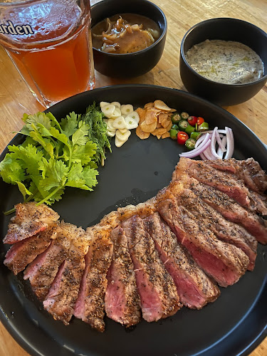 724 ถนน กาญจนวนิช-ทุ่งโดน ตำบล คอหงส์ อำเภอหาดใหญ่ สงขลา 90110