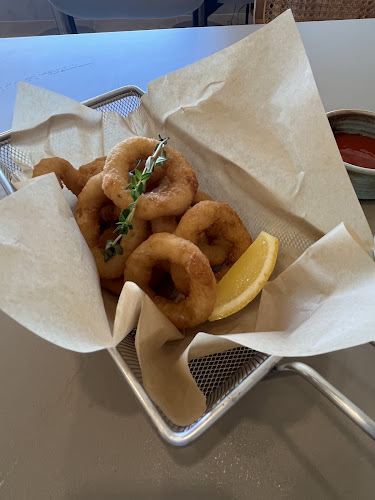 homie - Beans & Baker - การบริการอาหารและที่พัก