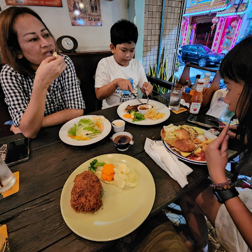 ร้านอาหารเดอะสวอน - อำเภอหาดใหญ่