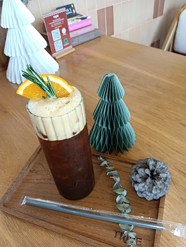 Opinii despre Tribe Cafe în อำเภอบางละมุง - การบริการอาหารและที่พัก