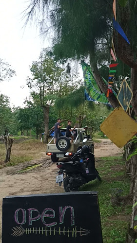 Opinii despre Mr. Dee Chilling Hill Bar în อำเภอเกาะสมุย - การบริการอาหารและที่พัก