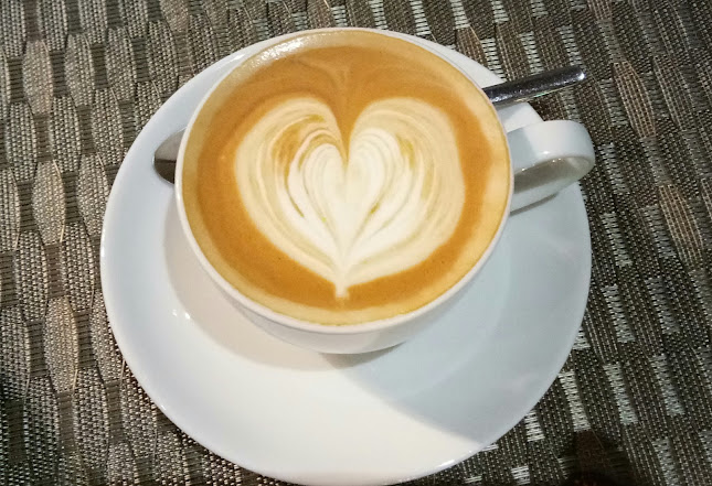 เรนฟอร์เรสคาเฟ่ พัทยา - อำเภอบางละมุง