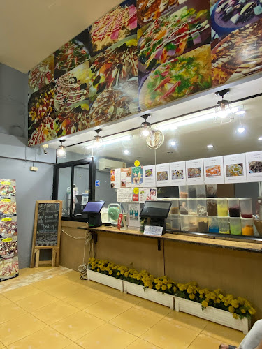 Comentarii opinii despre เครปบุฟเฟ่ต์ไส้ทะลักพับไม่ได้ สาขาสามชัย