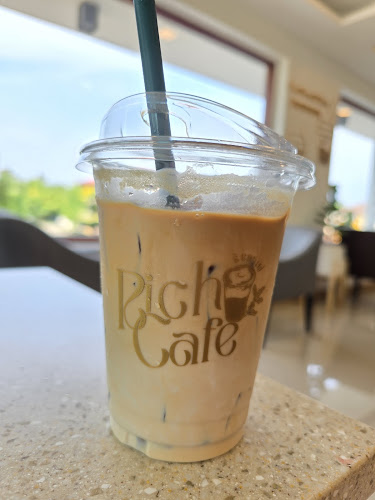 Comentarii opinii despre ริช..คาเฟ่ Rich rich