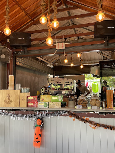 Opinii despre Coco's Nai Harn Cafe în อำเภอเมืองภูเก็ต - การบริการอาหารและที่พัก
