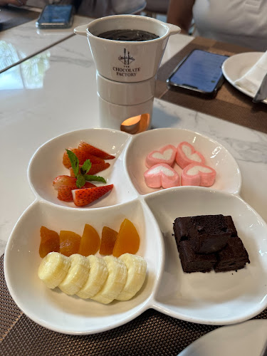 Comentarii opinii despre Chocolate Factory Pattaya Parking