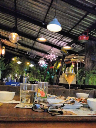 Opinii despre Nob Nob în เมือง - การบริการอาหารและที่พัก