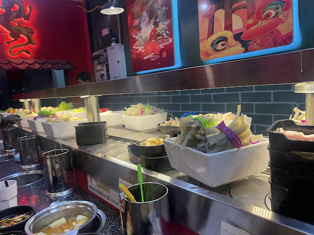 อาเหวยชาบูหม่าล่าสายพาน บุฟเฟ่ต์ - อุบลราชธานี