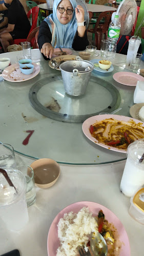 ร้านอาหารบังเสม ซีฟู้ด - อำเภอเมืองสงขลา