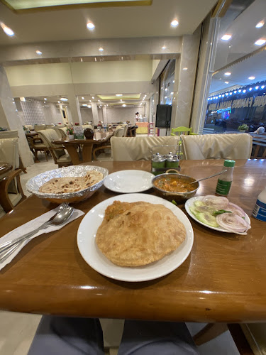 Kohinoor 2 Restaurant - อำเภอกะทู้