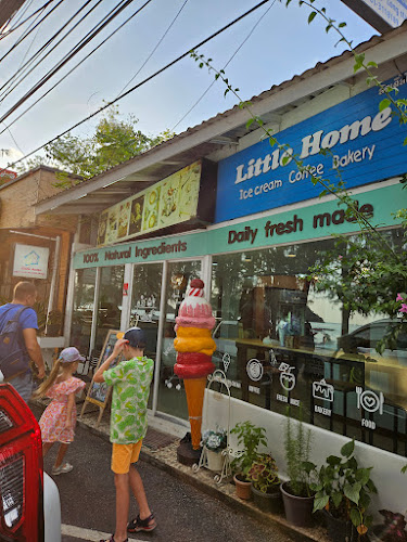 Little Home Ice cream & Bakery - อำเภอเมืองภูเก็ต