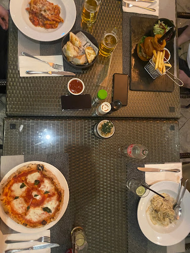 ถนน ปฏัก ตำบล กะรน อำเภอเมืองภูเก็ต ภูเก็ต 83100