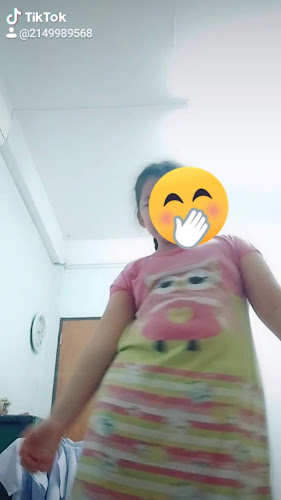 อี้เหวิน ชานมไข่มุก - การบริการอาหารและที่พัก