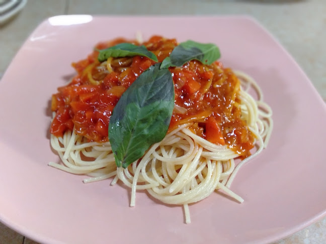 Opinii despre Blue Lagoon Thai & Seafood Restaurant în อำเภอถลาง - การบริการอาหารและที่พัก