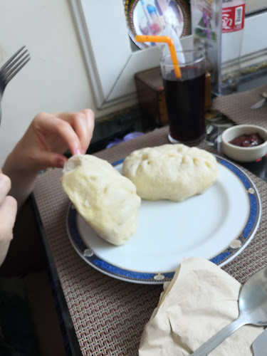 Caravan - การบริการอาหารและที่พัก