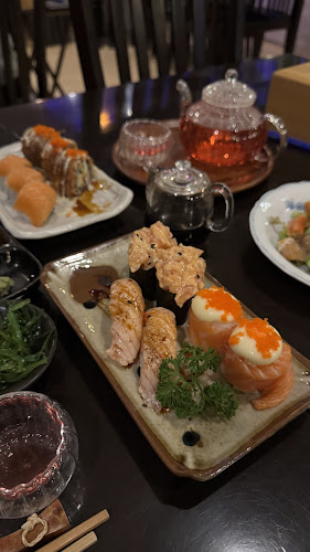 Opinii despre YUZU Japanese Restaurant & Bar în อำเภอถลาง - การบริการอาหารและที่พัก