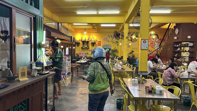 คุณจี๊ดยอดผัก - อำเภอเมืองภูเก็ต