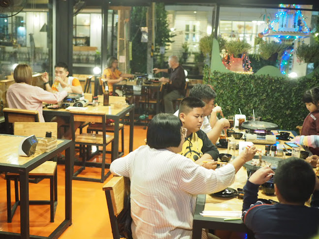 Comentarii opinii despre Kalasino กาลาสิโน-ปิ้งย่าง จิ้มจุ่ม โคขุนโพนยางคำ เบียร์วุ้น สาขาพัทยา