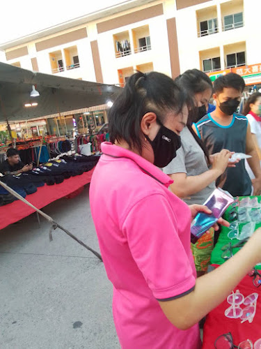 Opinii despre ตลาดหลังรพ.พุทธ în อำเภอเมืองพิษณุโลก - การบริการอาหารและที่พัก