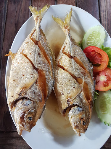 ครัวจ่าต๋อย - การบริการอาหารและที่พัก