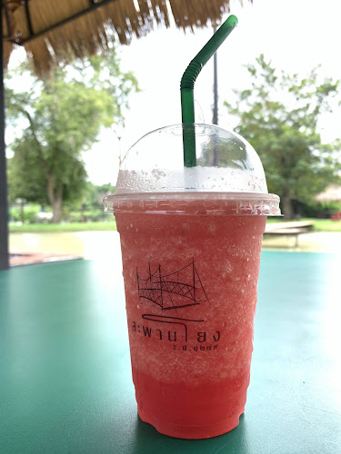 Opinii despre ร้านสะพานโยง จ.ศ. ๑๒๗๙ în อำเภอเมืองนครปฐม - การบริการอาหารและที่พัก