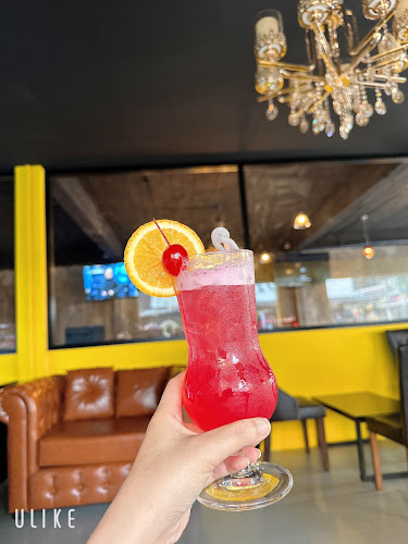 Samui Beer สมุยเบียร์ บาร์แอนด์เรสเตอรองท์ เกาะสมุย - การบริการอาหารและที่พัก