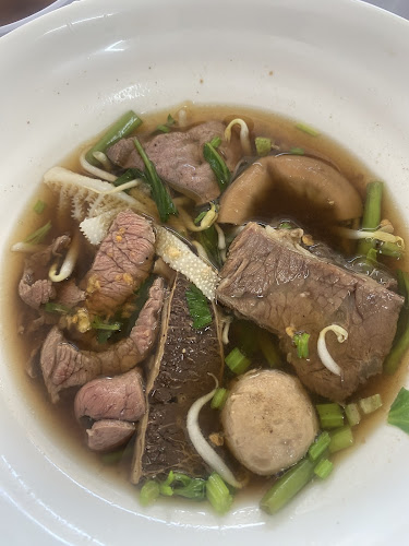 Opinii despre ร้าน นาย.ป เนื้อตุ๋น în อำเภอเกาะสมุย - การบริการอาหารและที่พัก