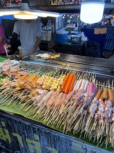 ตลาดสตาร์ไนท์บาร์ซ่า - อำเภอเมืองระยอง