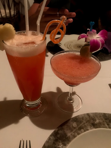 Opinii despre ออน เดอะ ร๊อค în อำเภอเมืองภูเก็ต - การบริการอาหารและที่พัก