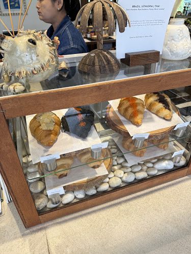 Aram Coffee&Crepes - การบริการอาหารและที่พัก