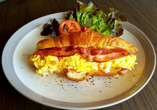 Comentarii opinii despre Mayday Coffee & Bar