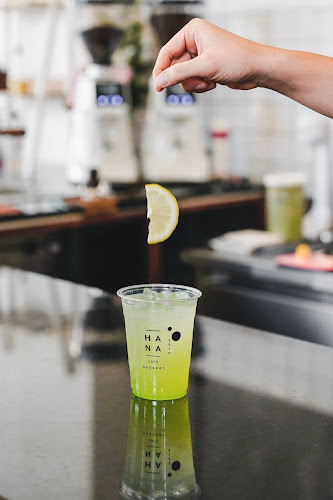 HANA - เมือง