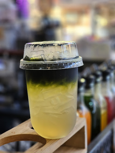 Opinii despre CUPCAKE COFFEE&TEA în อำเภอกะทู้ - การบริการอาหารและที่พัก