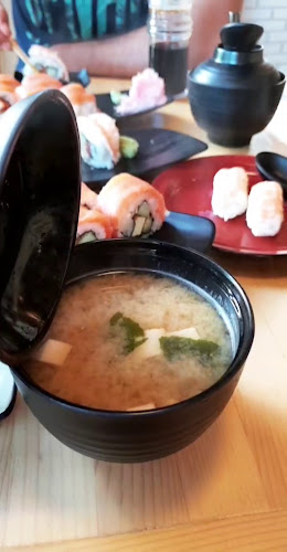 Opinii despre Kapi Sushi Box (Patong) în อำเภอกะทู้ - การบริการอาหารและที่พัก