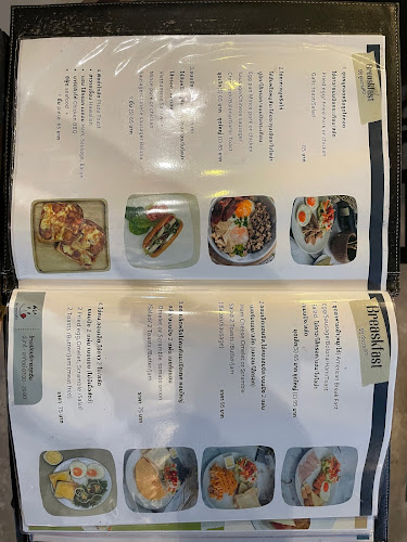 Opinii despre ร้านอาหารคู่หูภูเก็ต​ (Buddy​ restaurant)​ în เมือง - การบริการอาหารและที่พัก