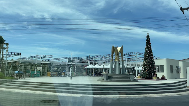 118 ถนน สฤษดิเดช ตำบลวัดใหม่ อำเภอเมืองจันทบุรี จันทบุรี 22000