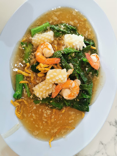 ร้านราดหน้ายอดผักสายไหมคลอง2ธัญบุรี