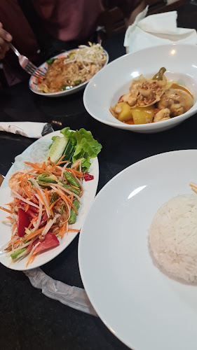 Comentarii opinii despre Nang Naan Halal Restaurant