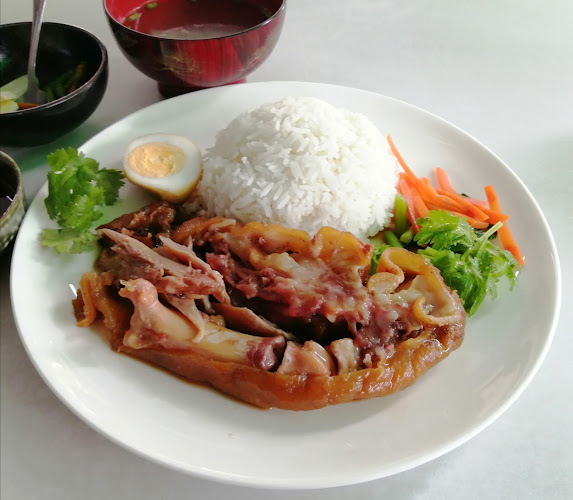 Comentarii opinii despre ขาหมูแก้มตุ่ย