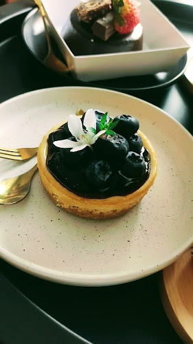 91/6 ถ. ทวีราษฎร์ภักดี ตำบล บ่อผุด อำเภอเกาะสมุย สุราษฎร์ธานี 84320