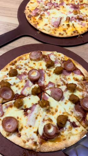 Opinii despre พิซซ่าฮัท พัทยา-นาเกลือ în อำเภอบางละมุง - การบริการอาหารและที่พัก