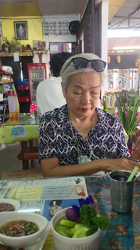 Comentarii opinii despre ร้านใต้ต้นมะม่วงภูเก็ต