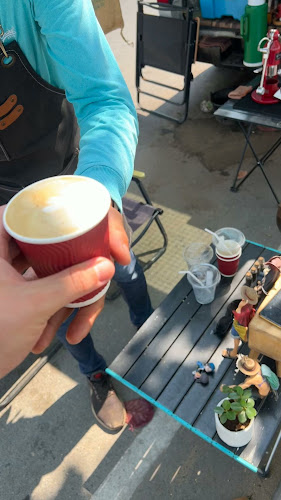 Ck coffee - การบริการอาหารและที่พัก