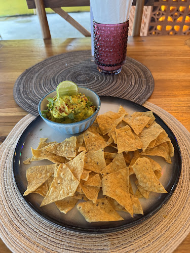 Centrico Mexican Restaurant Chalong HALAL - การบริการอาหารและที่พัก