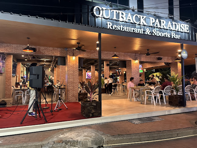 200 ถ. ราษฏร์อุทิศ 200 ปี ตำบลป่าตอง อำเภอกะทู้ ภูเก็ต 83150